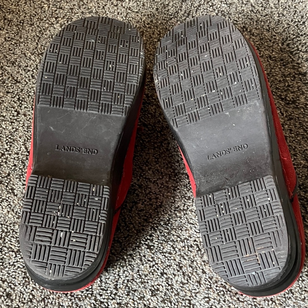 Lands' End Red Suede Women's Clogs - Picture 7 of 8